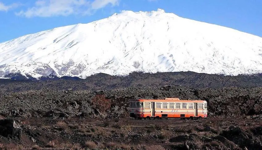 treno dei vini etna-Etna wine tour-cantine etna