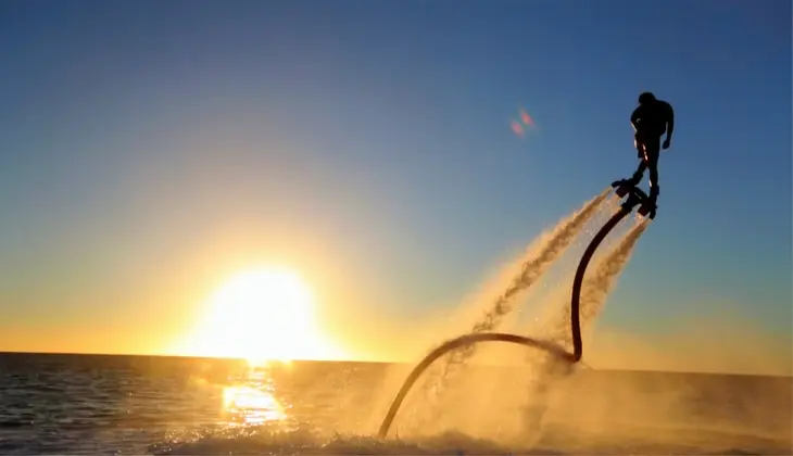 Sport & Abenteuer Urlaub in Sizilien - Flyboard in Italien mina